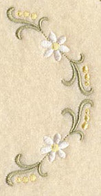 Heirloom Daisy Half Circle - Right