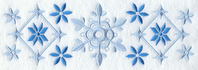Nordic Christmas Snowflakes Border