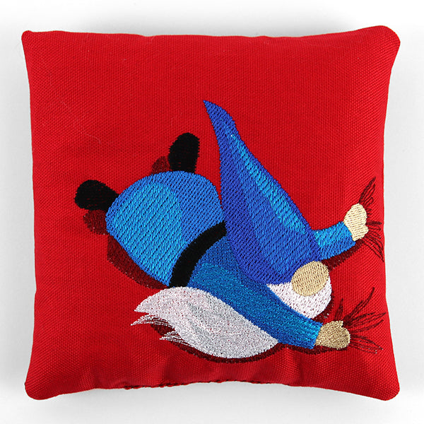 Fly Away Gnome Cornhole Bag (In-the-Hoop)