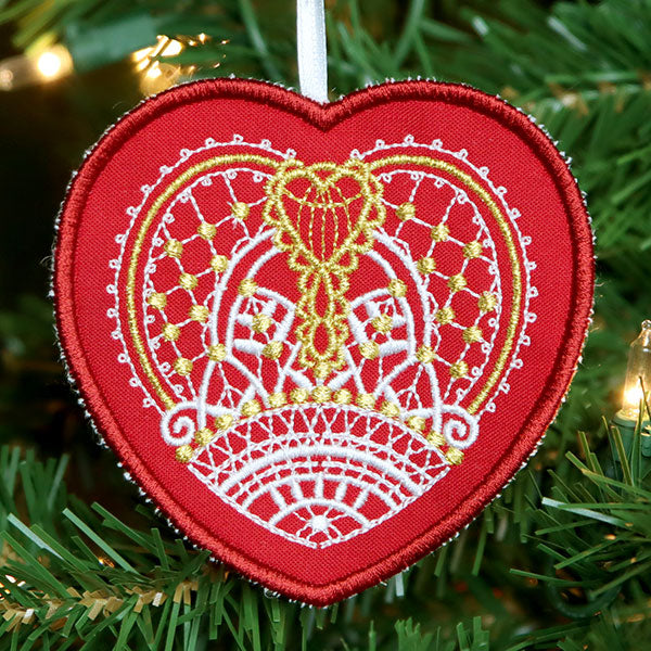 Regal Renaissance Heart Ornament (In-the-Hoop)