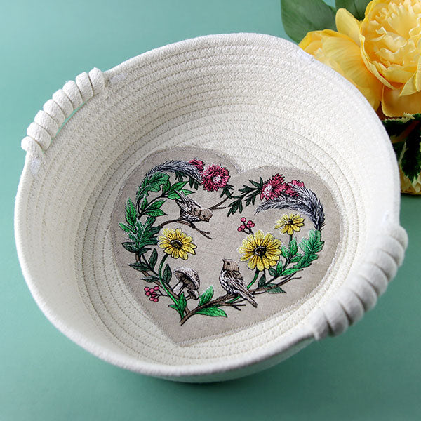 Very Tweet Fall Lovebirds