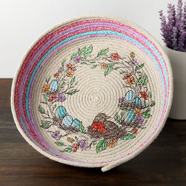 From Easter to Spring Robin & Eggs Wreath