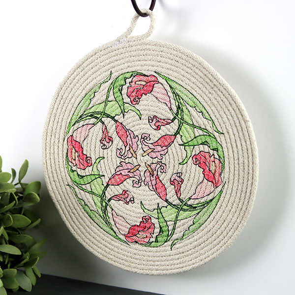 Art Nouveau Calla Lily Circle