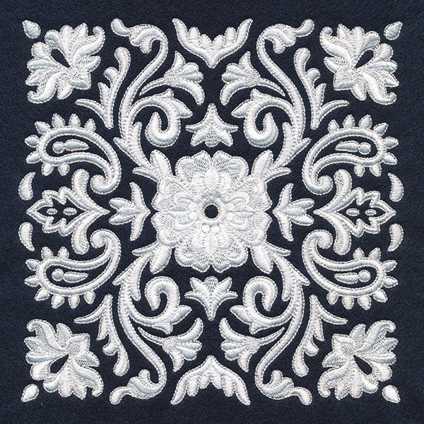 Exquisite Western Paisley Feature (Whitework)