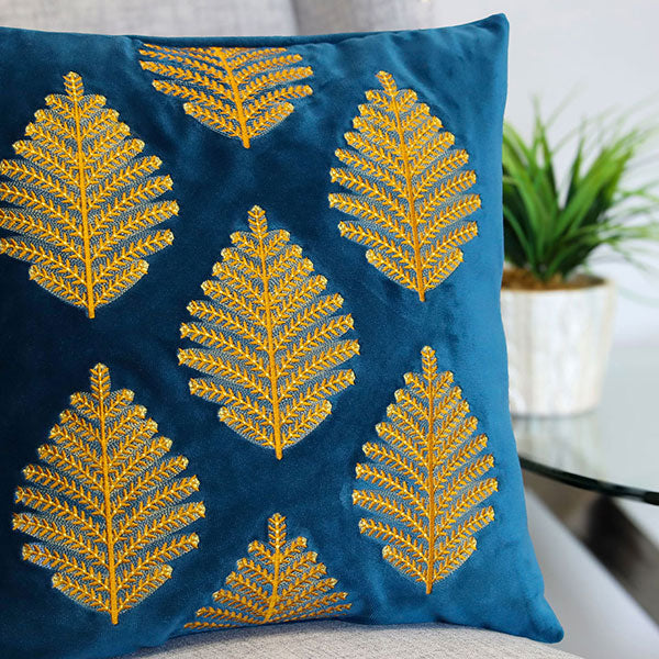 All That Glimmers Leaf