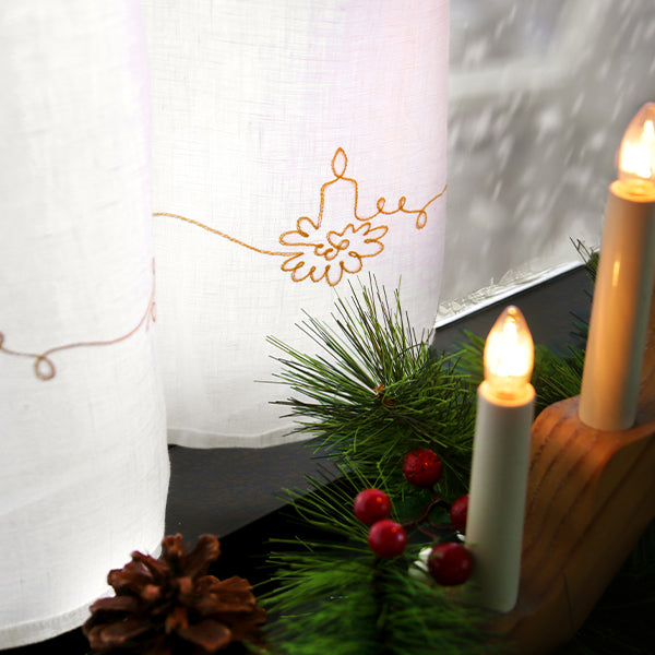 Continuous Linework Christmas Borders - Candle