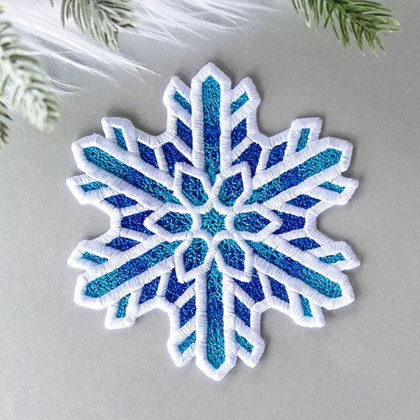 Frosted & Fancy Snowflakes - 2 (Lace)