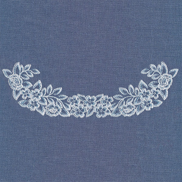 Delicate Decor - Large Curve