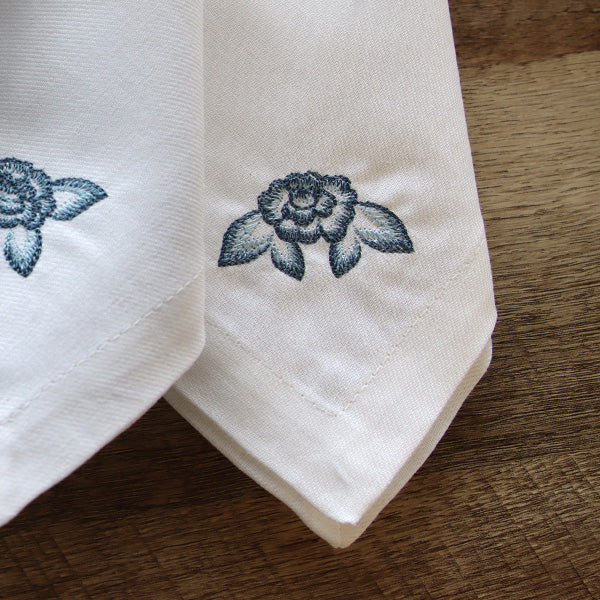 Delicate Decor - Accent 2