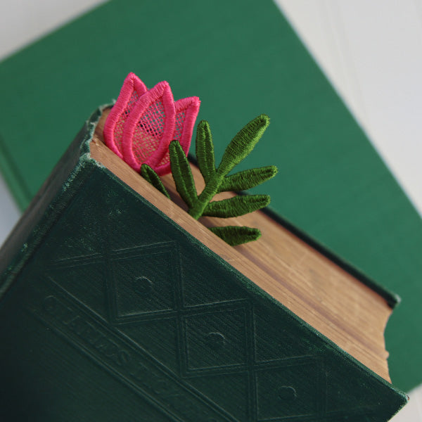 Petals and Lace Bookmark (Lace)