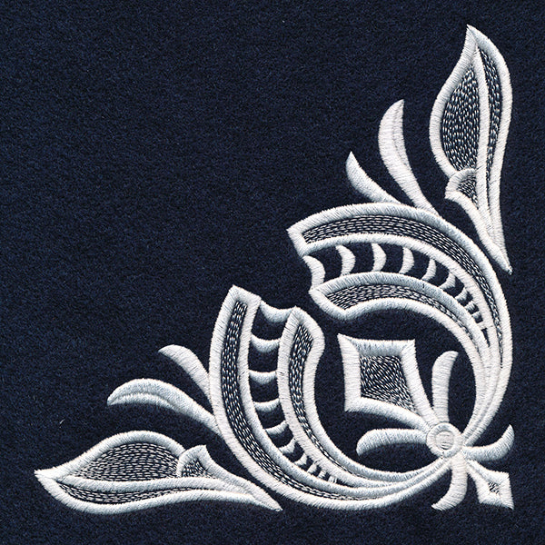 Exquisite Swirls Corner