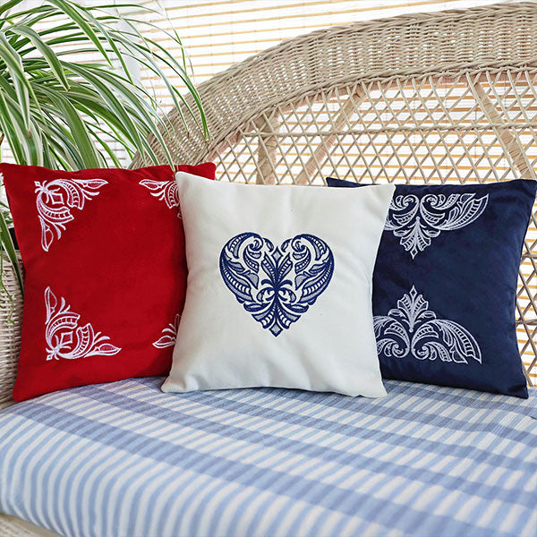 Exquisite Swirls Border