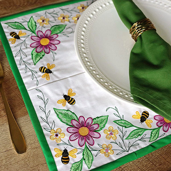 Garden Bees Placemat Corner - Bottom Left