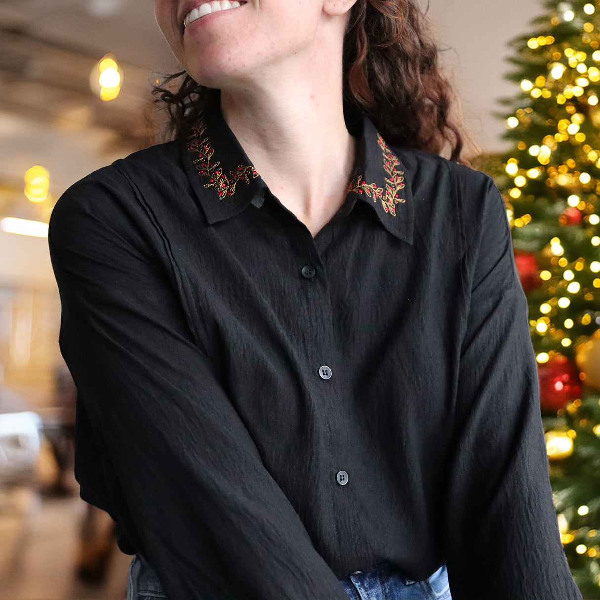 Delicate Holiday Corner - Mistletoe