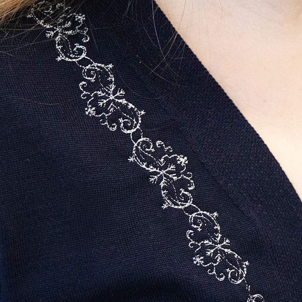 Delicate Snowflake Border 2