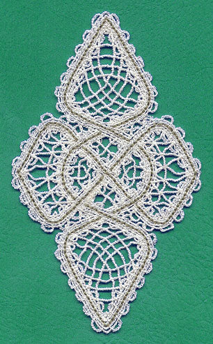 Celtic Knot (Battenburg Lace)