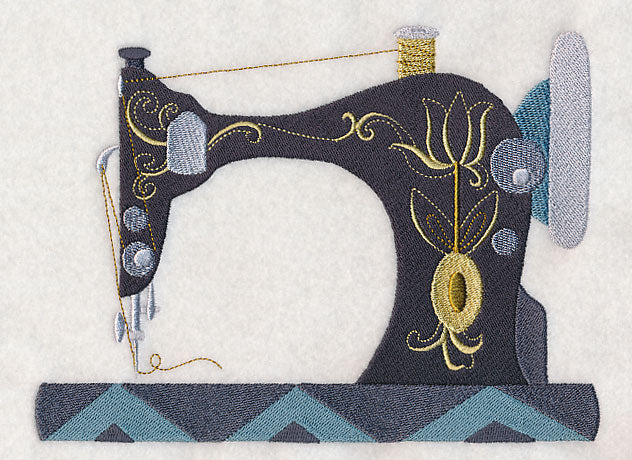 Classic Sewing Machine - 1920