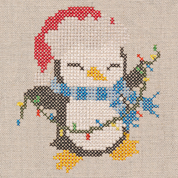 Penguin with Christmas Lights (Cross Stitch)