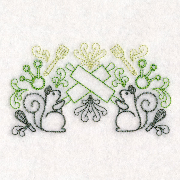 Kitchen Helper Squirrels (Vintage)