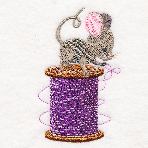 Crafty Critters Mouse with Thread