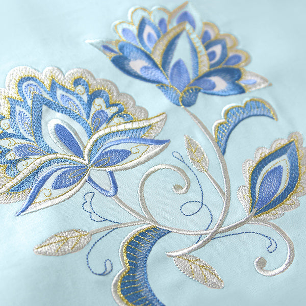 Graceful Jacobean Bouquet