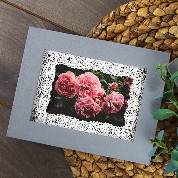 Delicate Photo Frame (Battenburg Lace)
