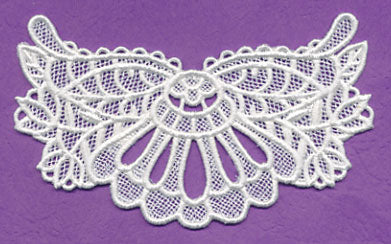 Elegant Adornments Necklace (Lace)