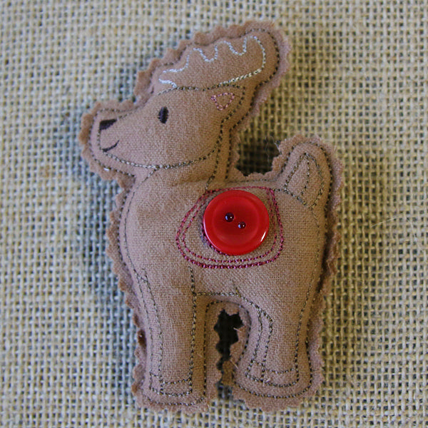 Christmas Stuffie - Reindeer (In-the-Hoop)