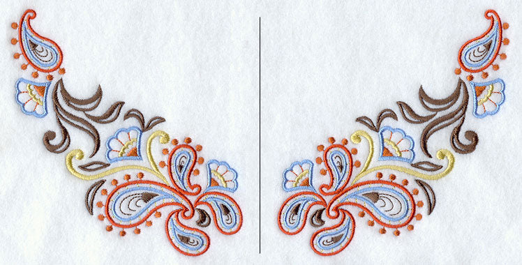 Swirling Paisley Neckline (V-Neck) (Split)