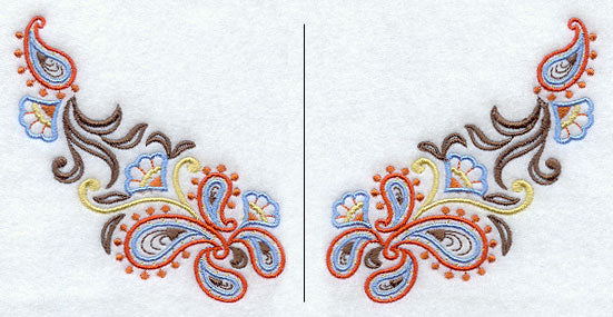 Swirling Paisley Neckline (V-Neck) (Split)