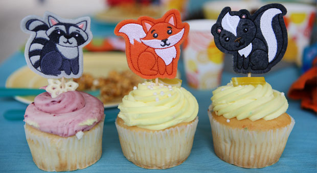 Decorative Toppers (In-the-Hoop)