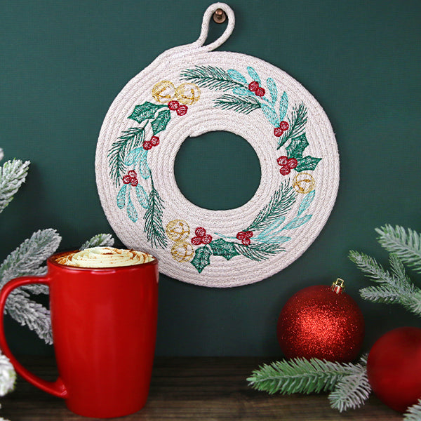 How to Make a Machine Embroidered Rope Wreath Trivet