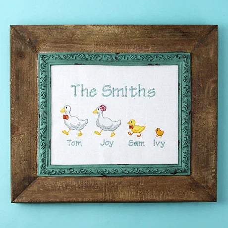 machine embroidery design of a customizable family of ducks