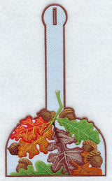 Oak Leaf Towel Topper