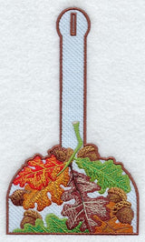 Oak Leaf Towel Topper