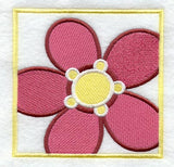 Darling Daisy Square