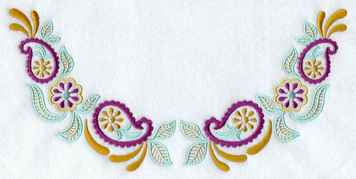 Daisy Paisley Neckline (Crewneck)