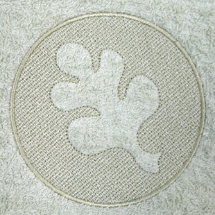 Oak Leaf (Embossed)