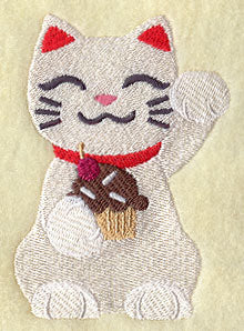 Maneki Neko and Cupcake