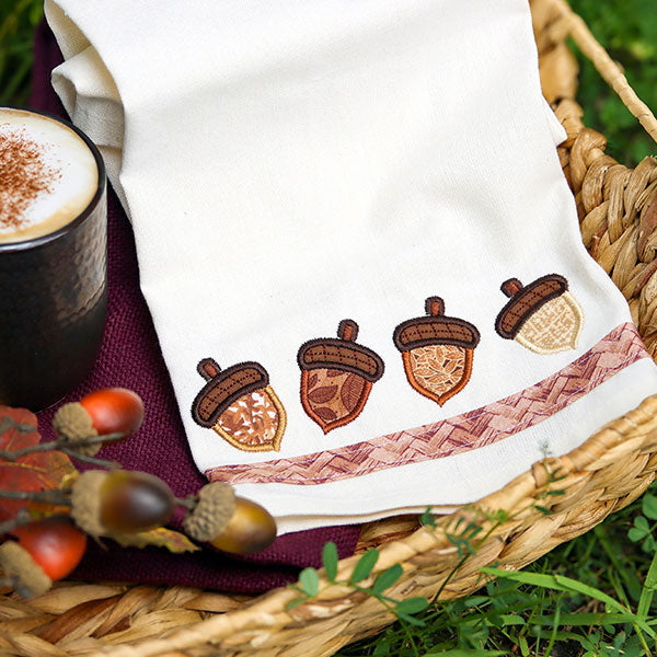 Autumn Acorn Border (Applique)