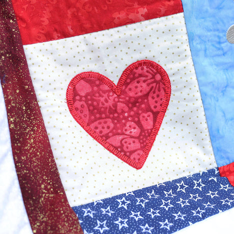 Primitive Americana Heart (Heirloom Applique)