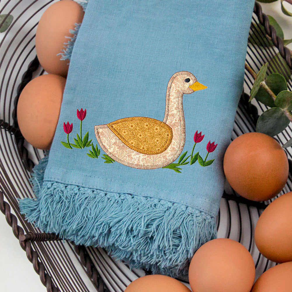 A Charming Country Animals (Heirloom Applique) Design Pack