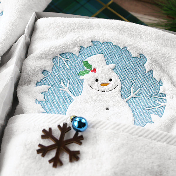 A Magical Christmas Creatures (Embossed) Design Pack