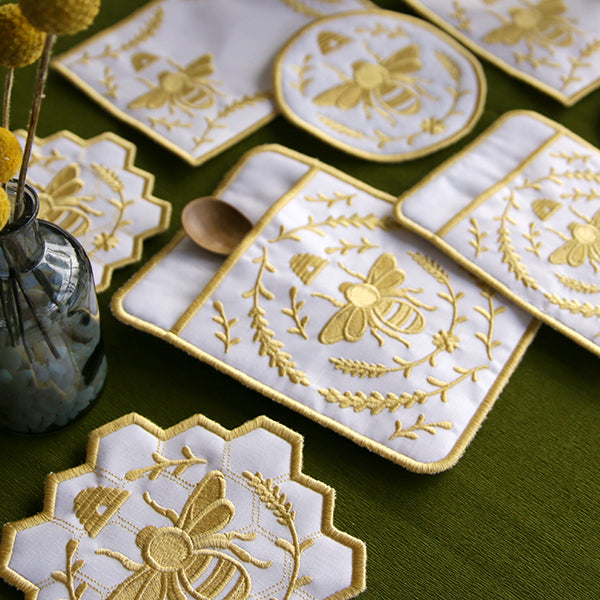 Bee in the Kitchen Set (In-the-Hoop) Design Pack