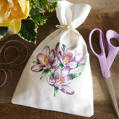 Contours of Beauty Flowers Design Pack