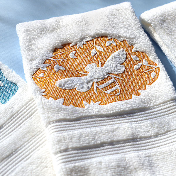 Sweet Seasons Animals (Embossed) Design Pack