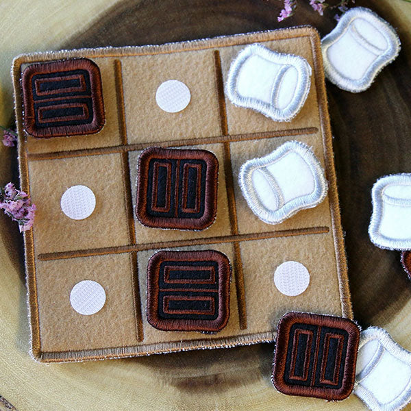 Tic-Tac-Toe S'mores (In-the-Hoop)