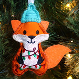 Snuggly Winter Fox Ornament (In-the-Hoop)