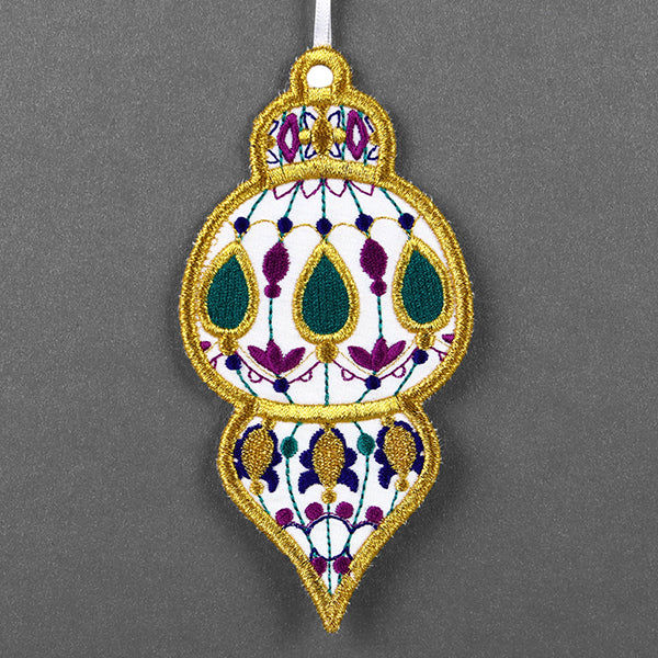 Festive & Fancy Ornament (In-the-Hoop)