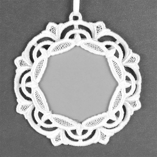 Sweet Moments Circle Frame Ornament (Lace)